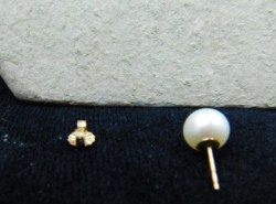 pearl real 14k stud c